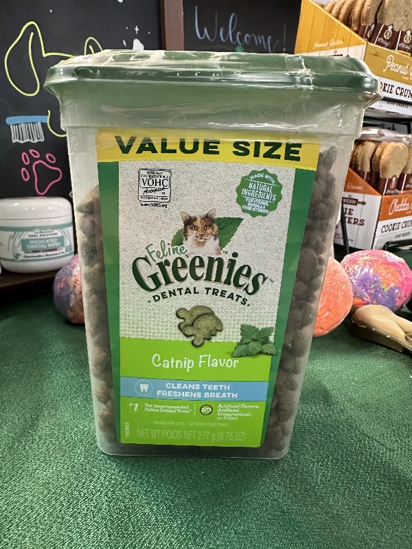 Greenie Dental Cat Treat, Catnip Tub 9.75oz